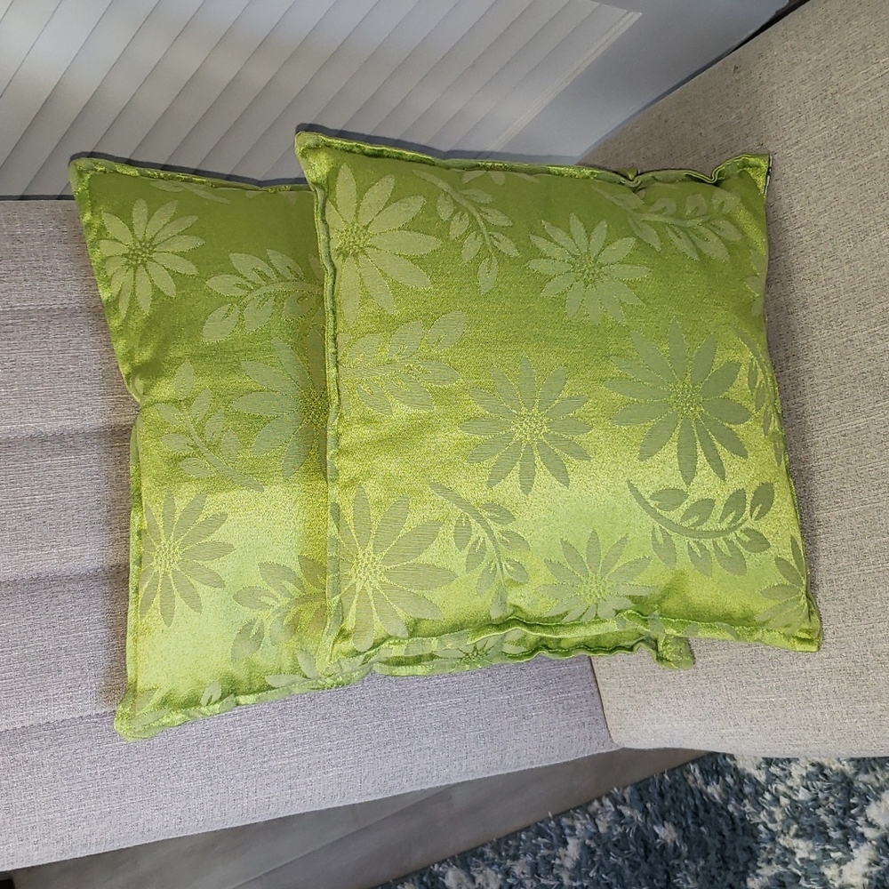 Pillows - Picture 2 of 5